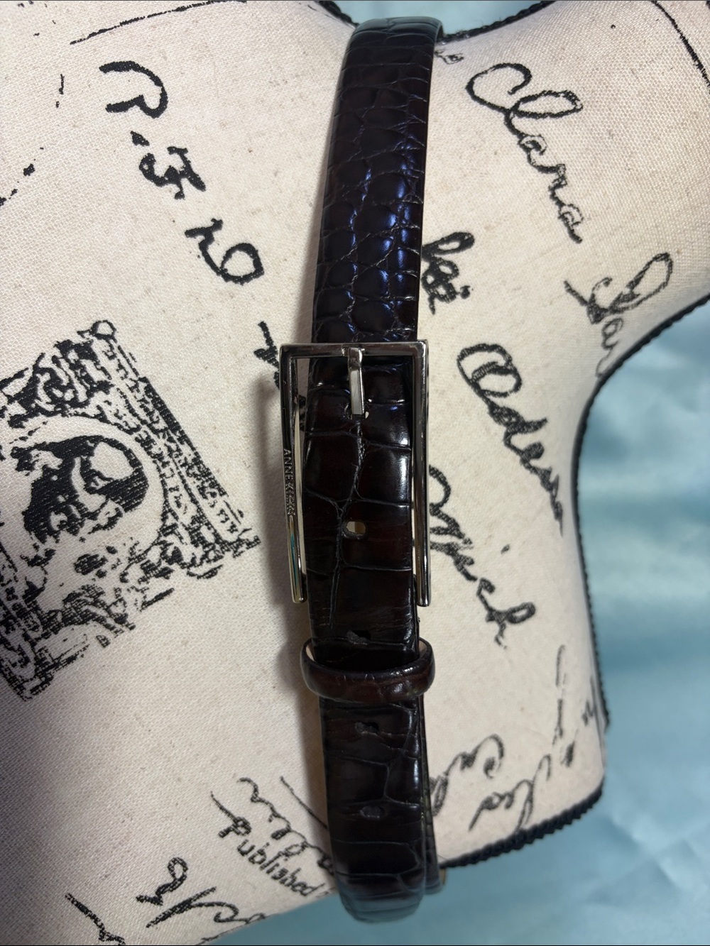 Anne Klein Genuine Calfskin Leather Belt L Brown Alligator Embossed 37” NWOT